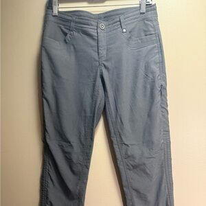 KÜHL Legendary Pants Womens‎ 4 Short Gray Hiking Outdoor Performance